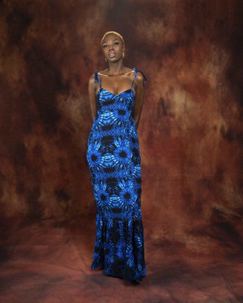 ROBE BLUE EVE