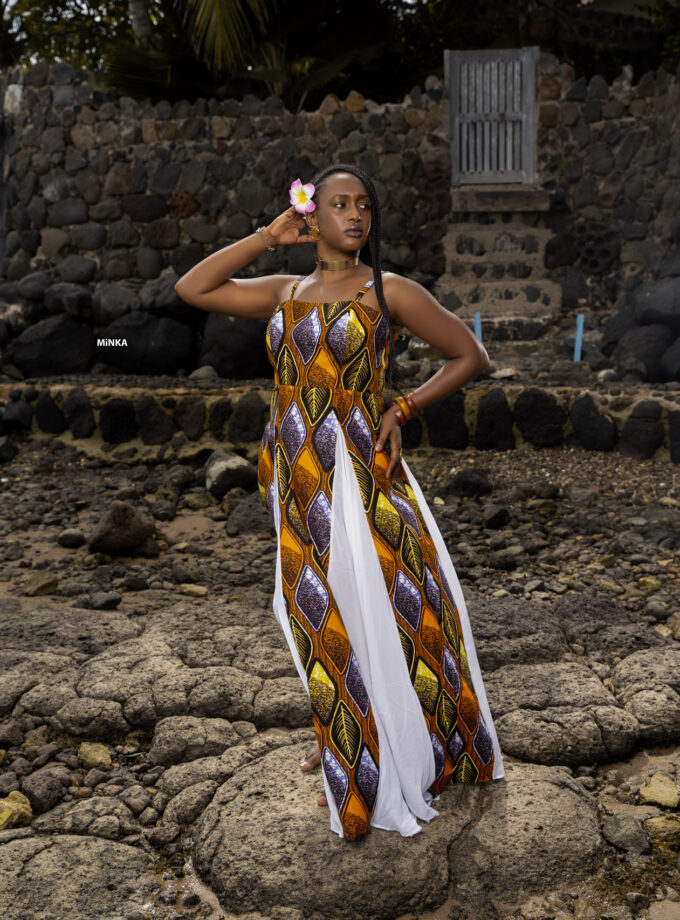 Robe Generosa blanc en couleurs