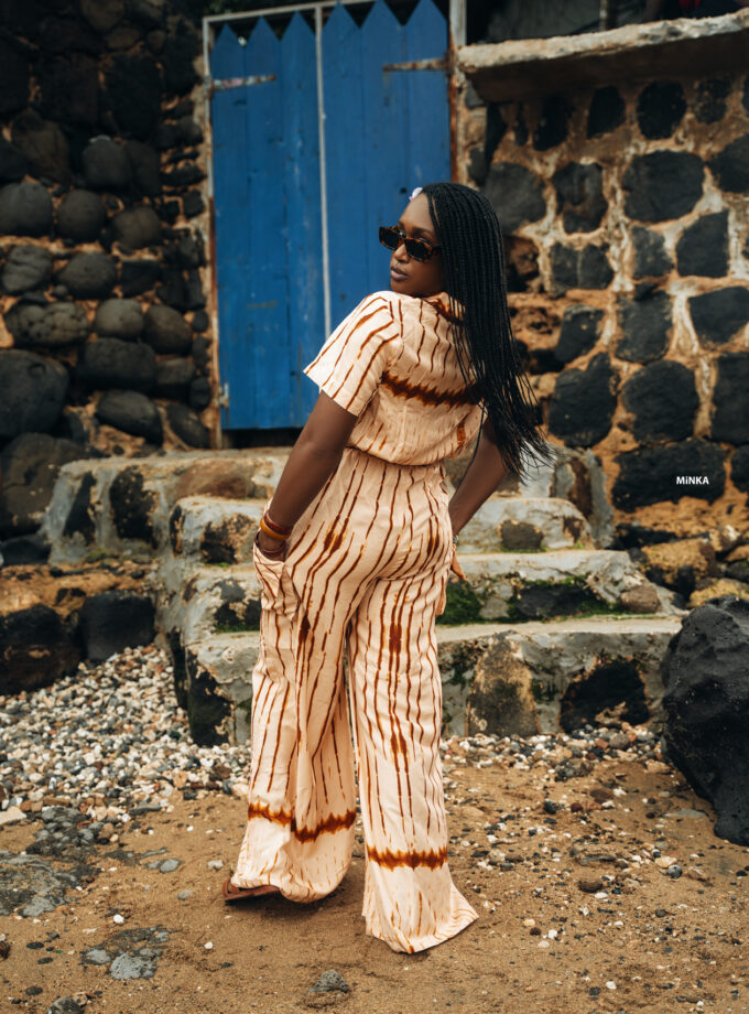 Ensemble marron blanc midi
